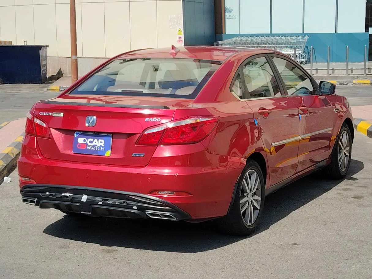 Car image 5