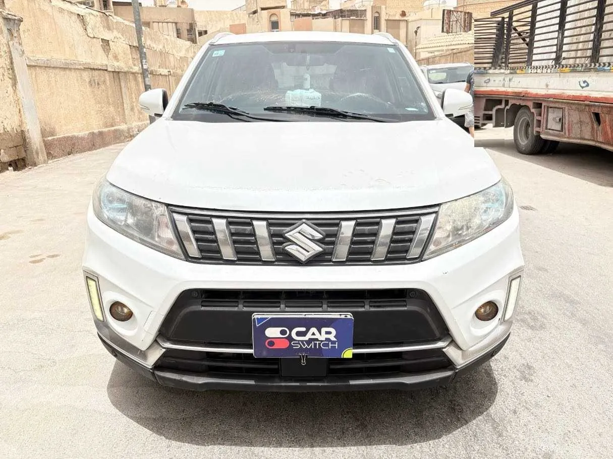 Car image 2