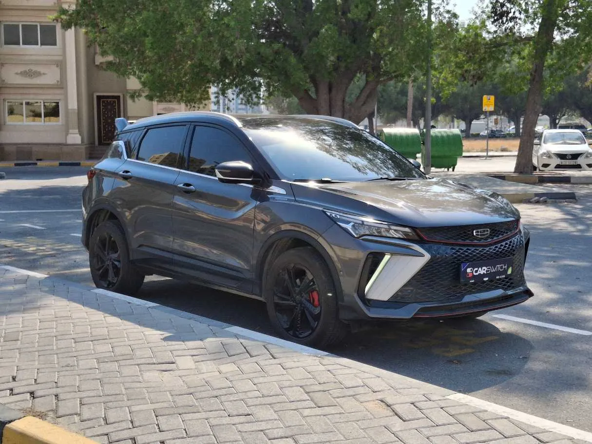 Car image 3