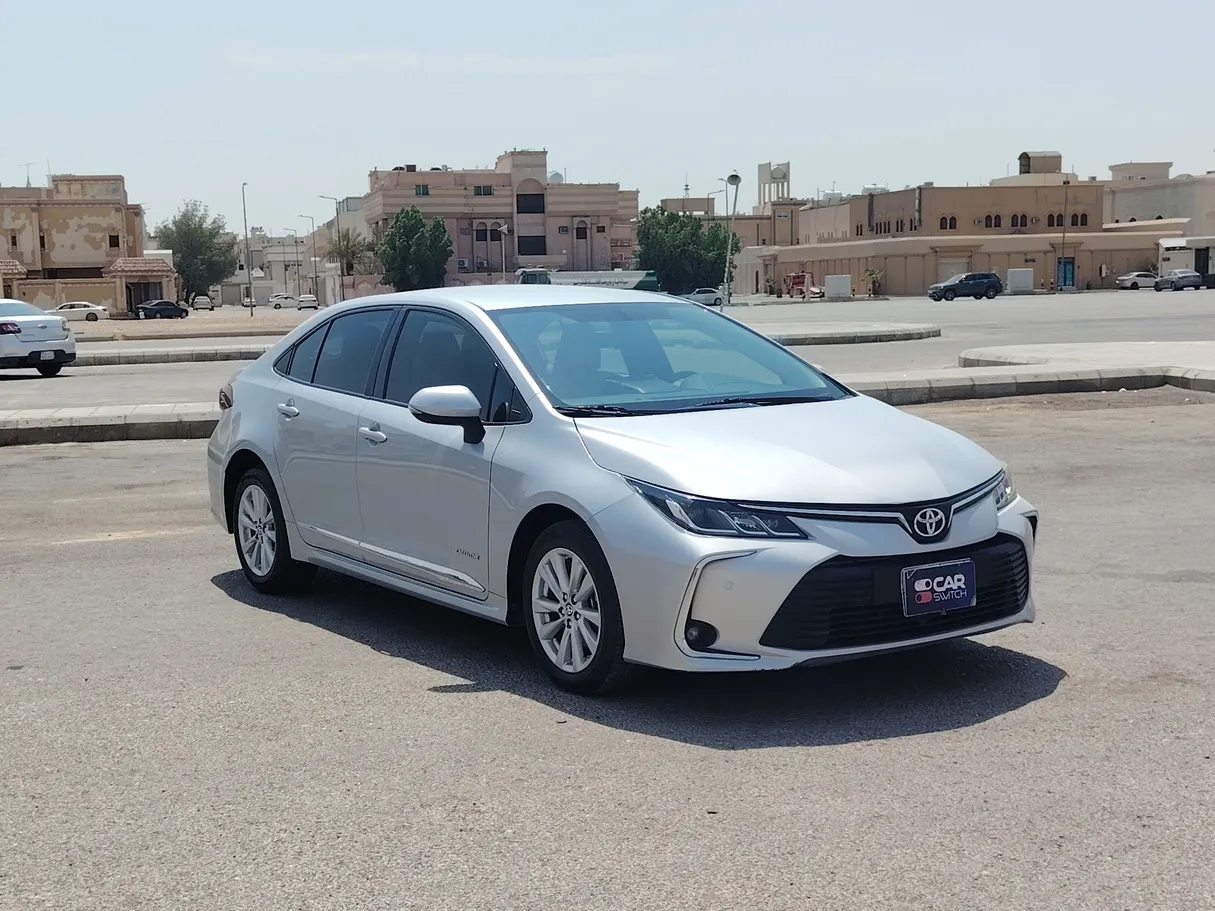 Car image 3