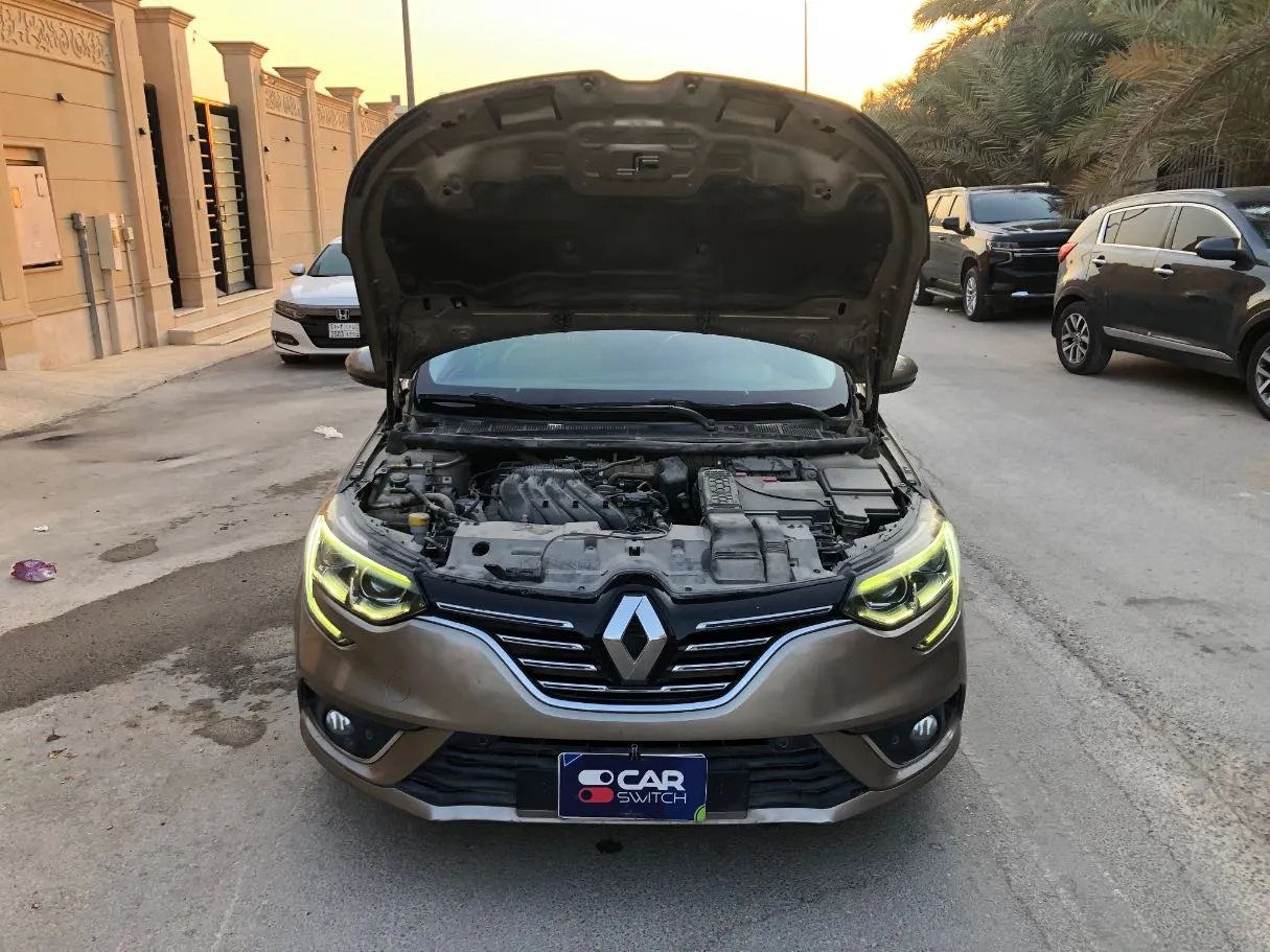 Car image 21