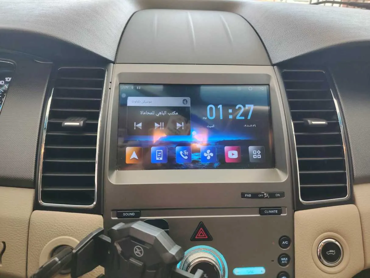 Car image 23