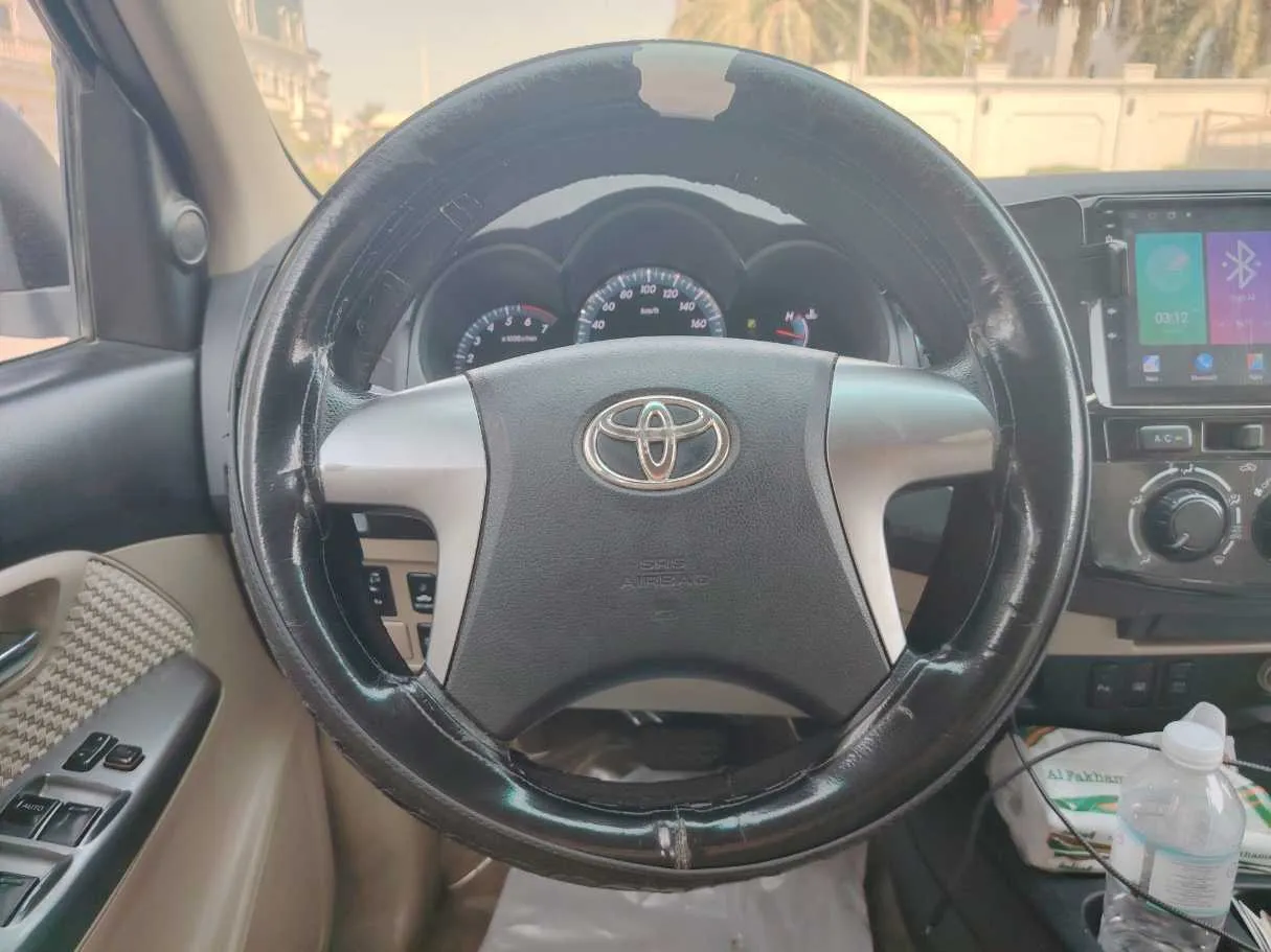 Car image 21