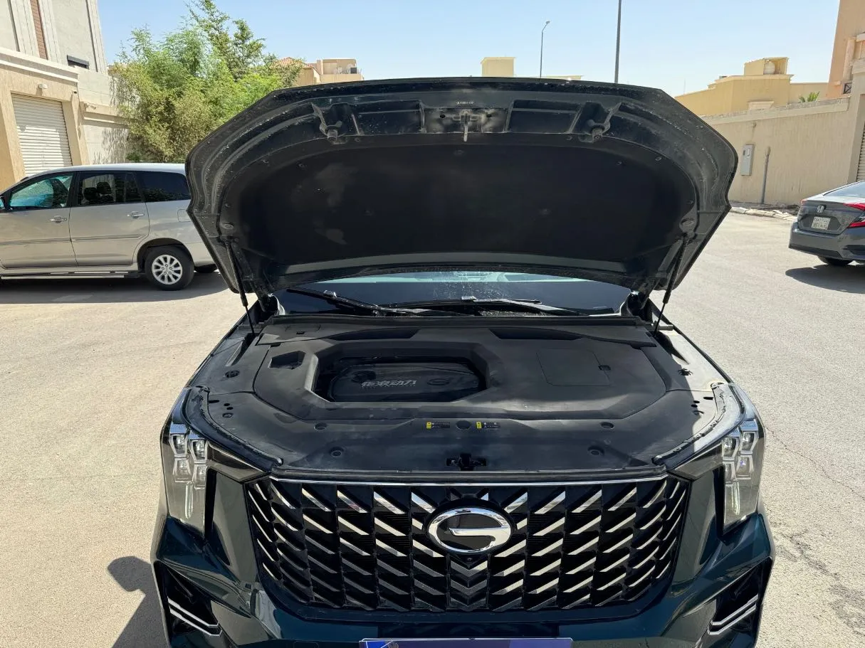 Car image 29