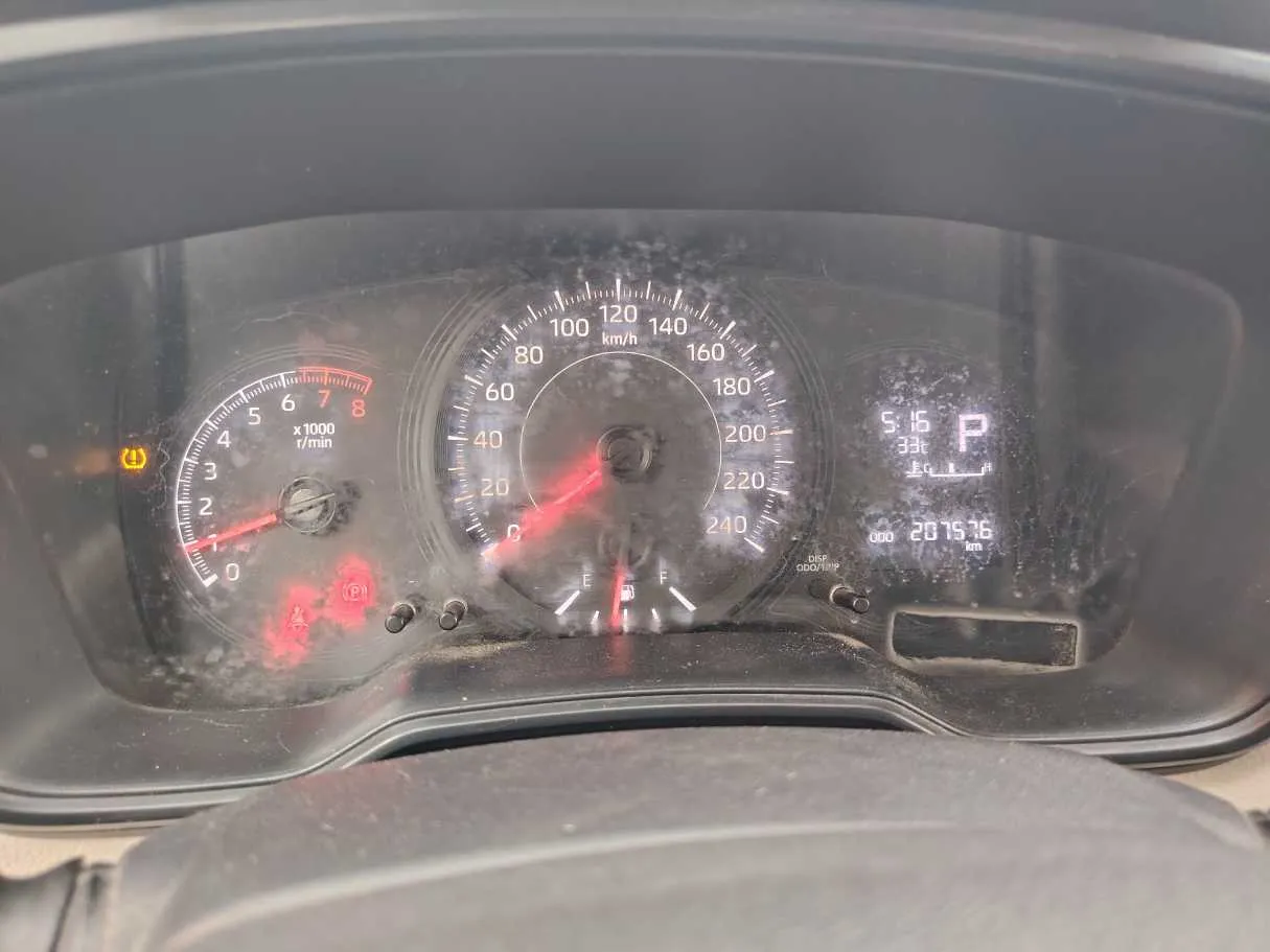 Car image 22