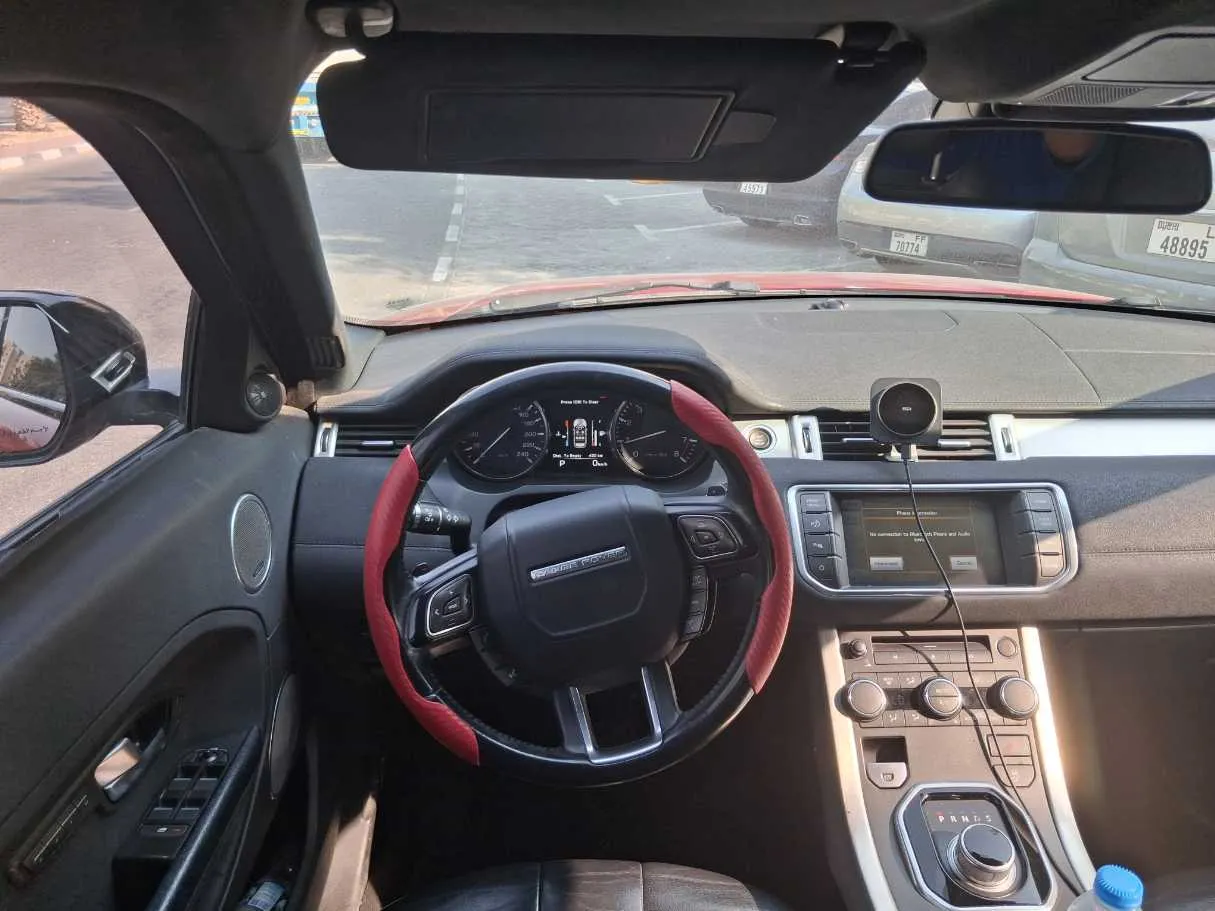 Car image 15