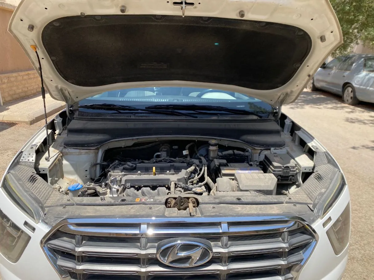 Car image 28