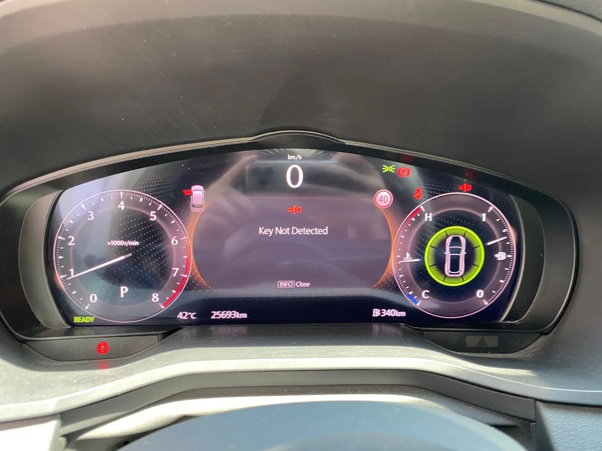 Car image 20