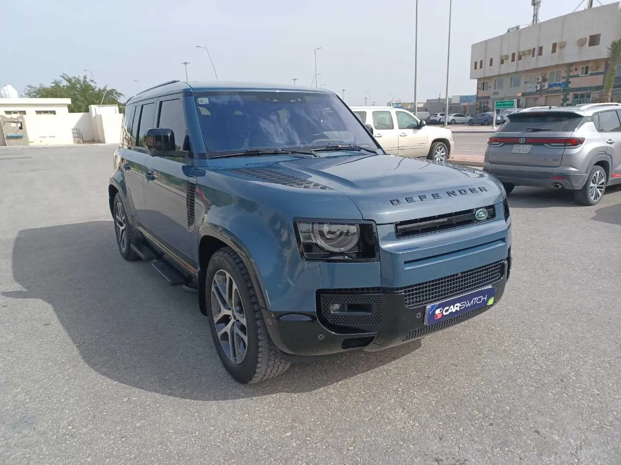Car image 3