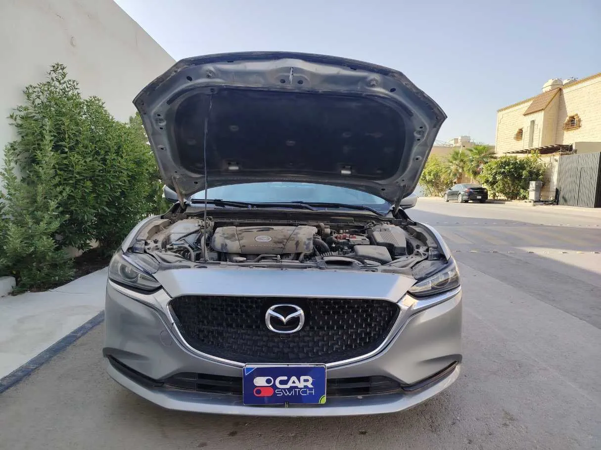 Car image 28