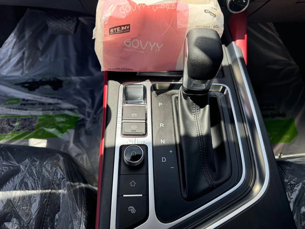 Car image 17