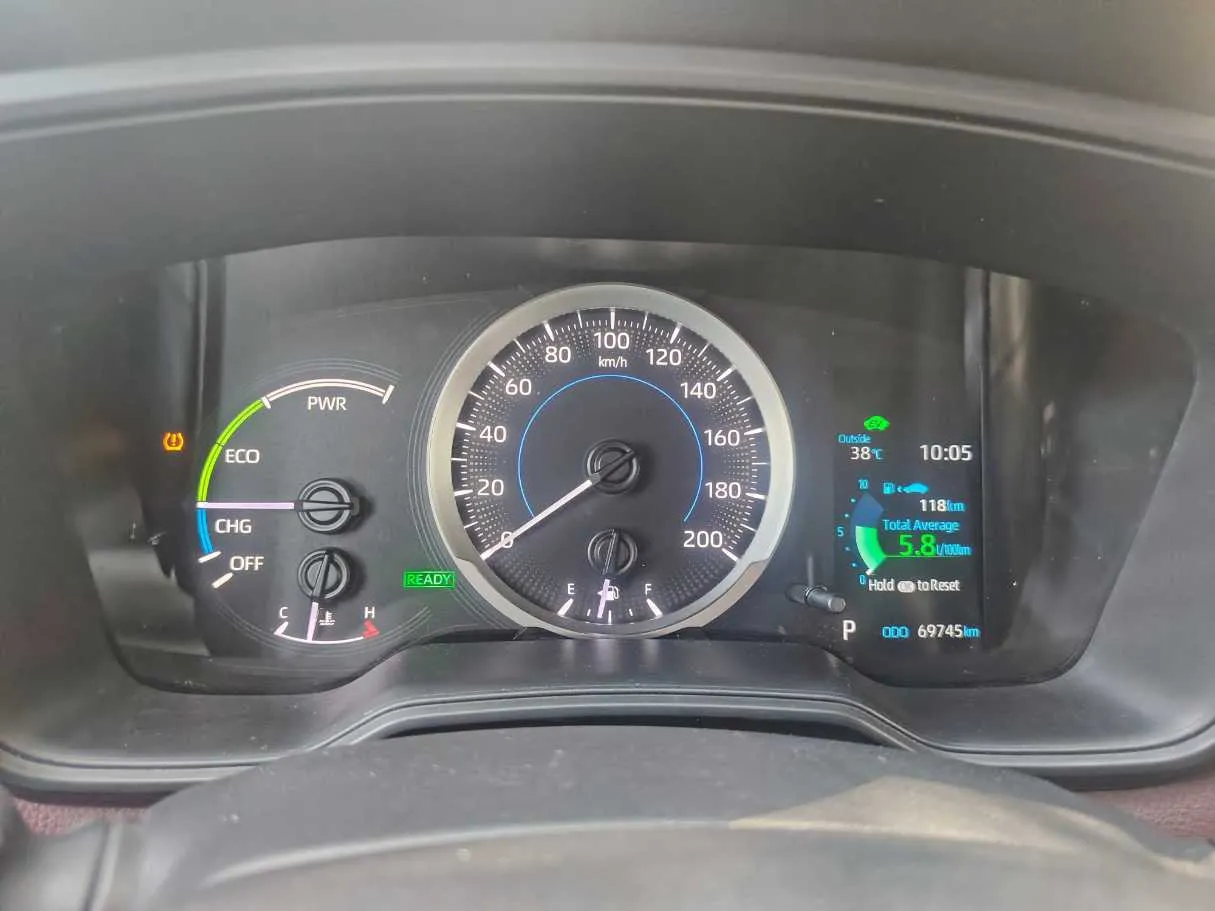 Car image 23