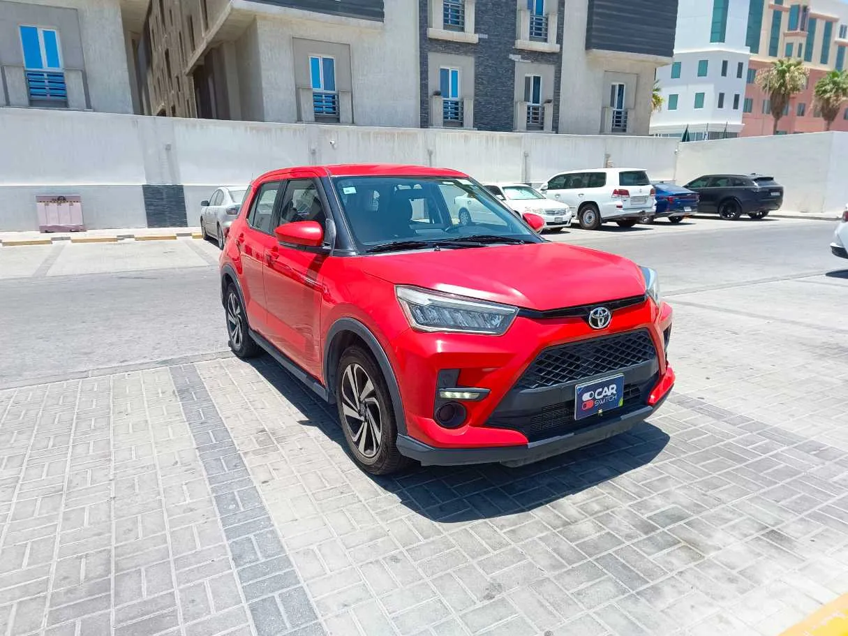 Car image 3