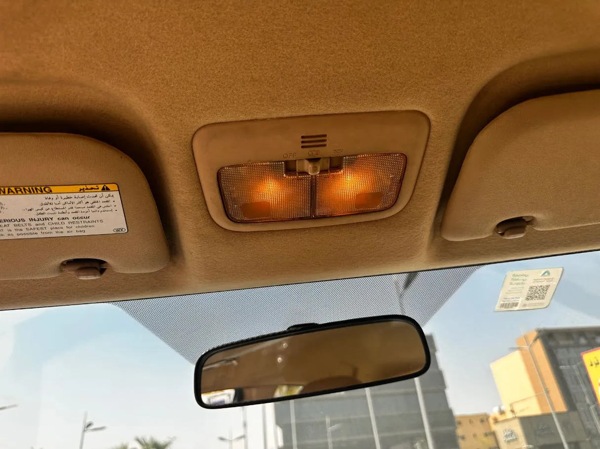 Car image 22