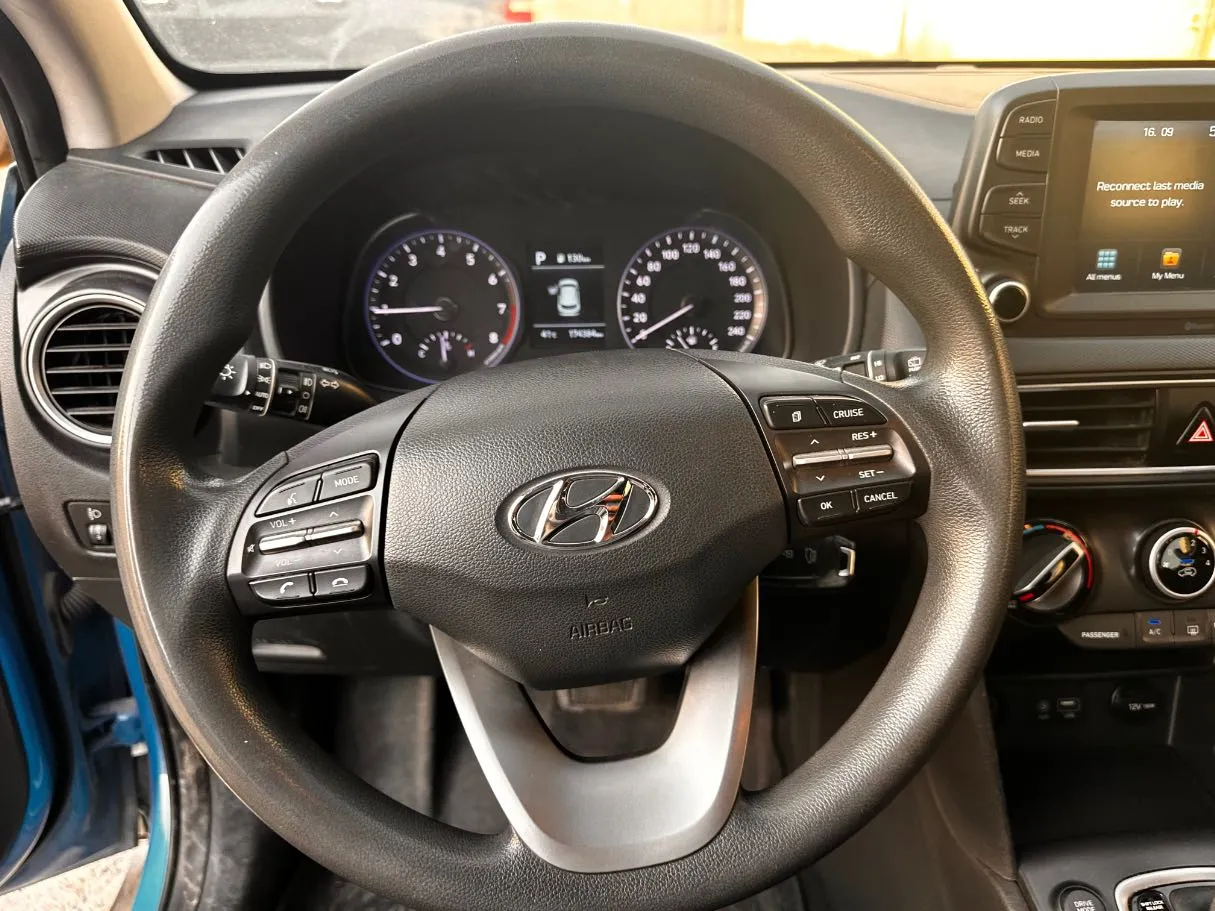 Car image 20