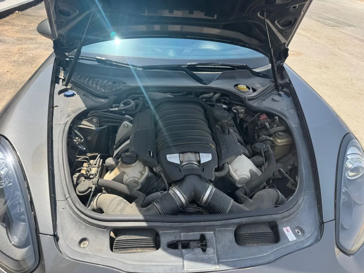 Car image 21