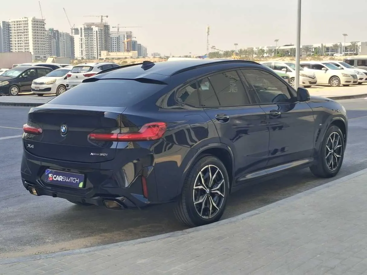 Car image 7