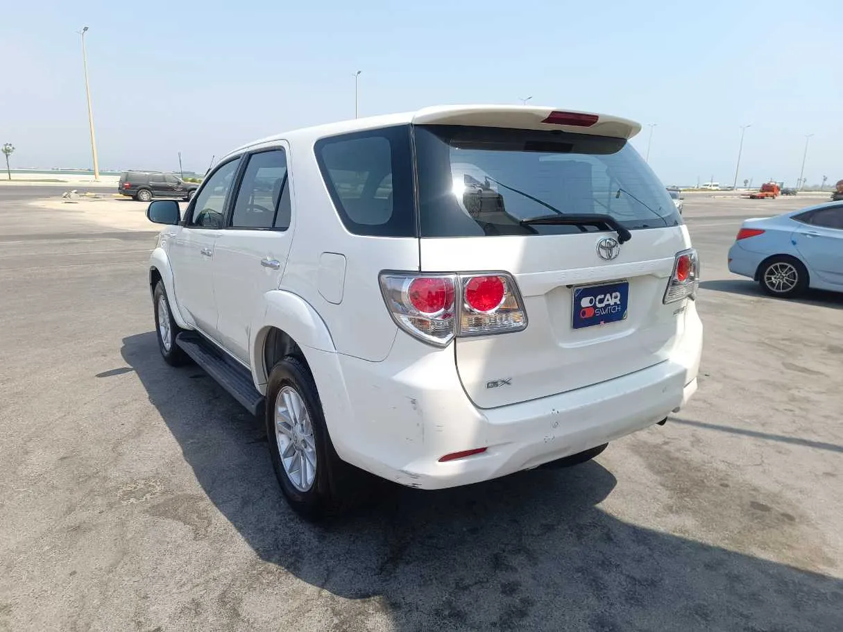 Car image 7