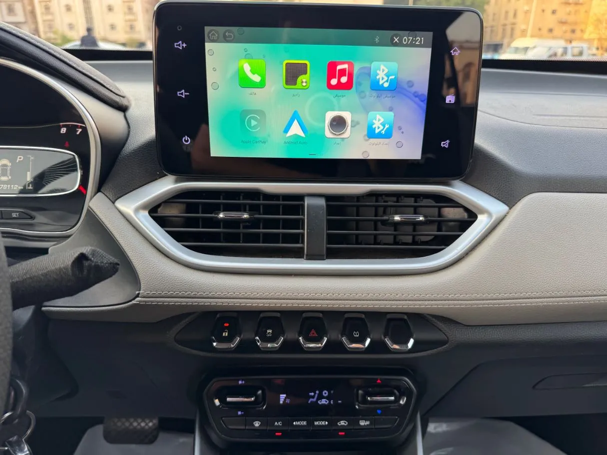 Car image 20