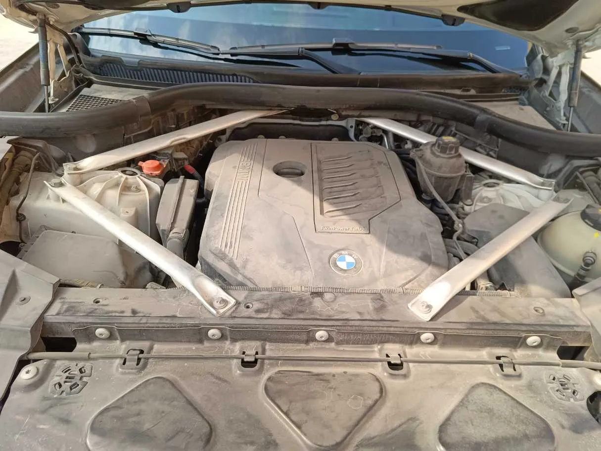 Car image 39