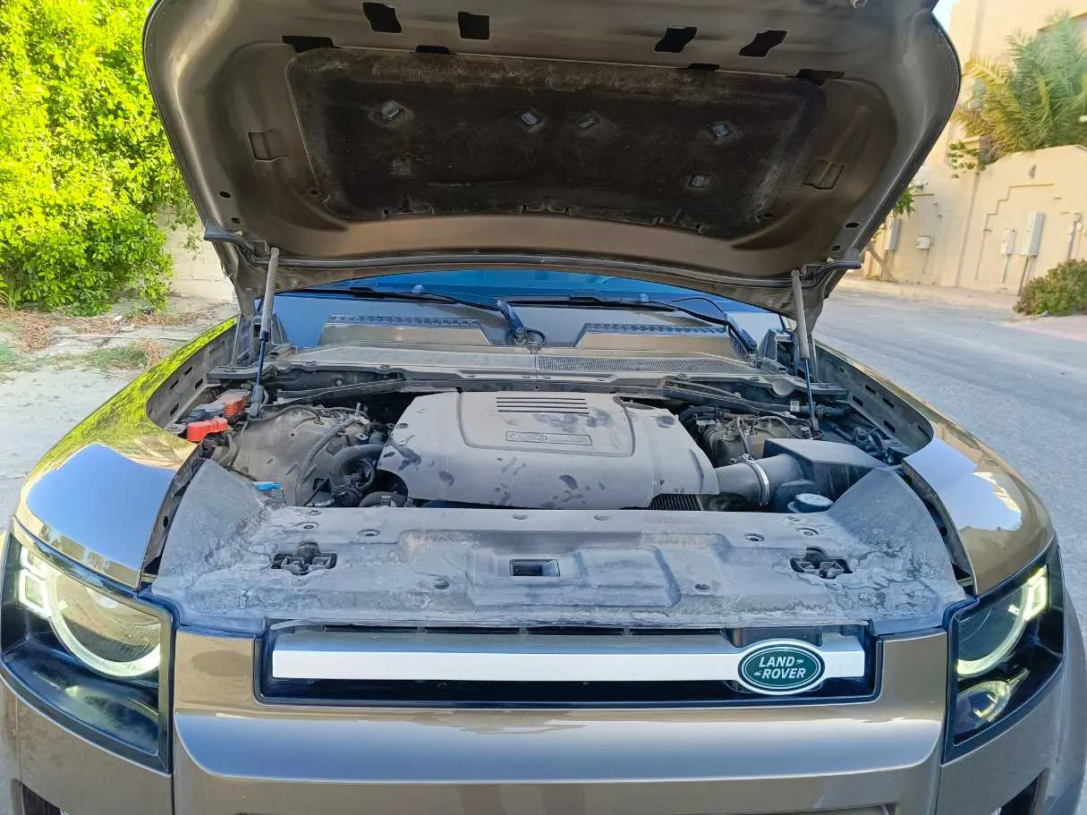 Car image 40