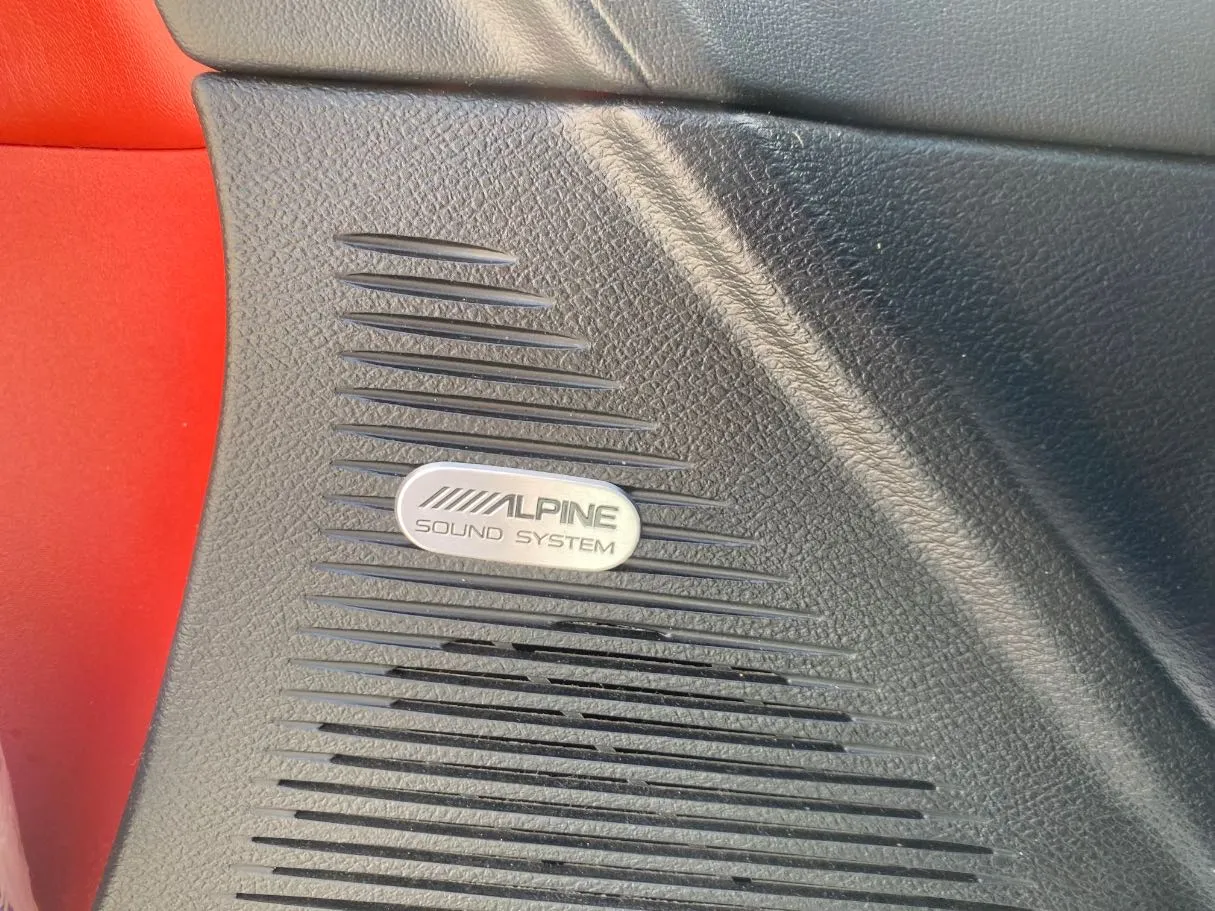 Car image 20