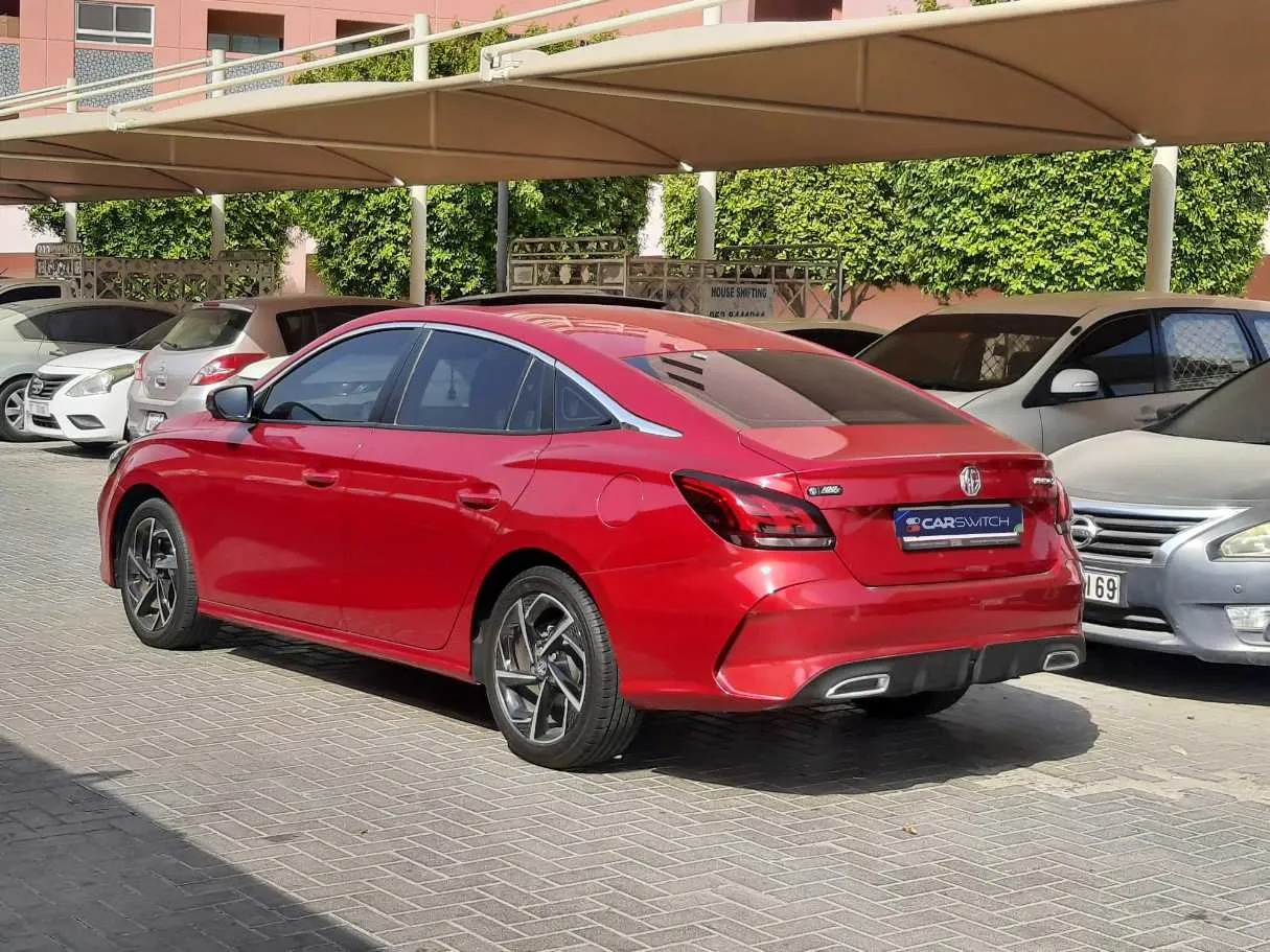 Car image 7