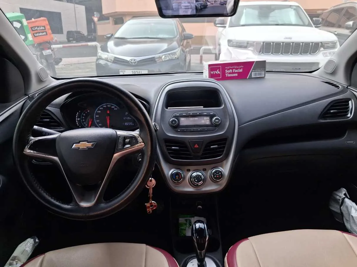 Car image 16