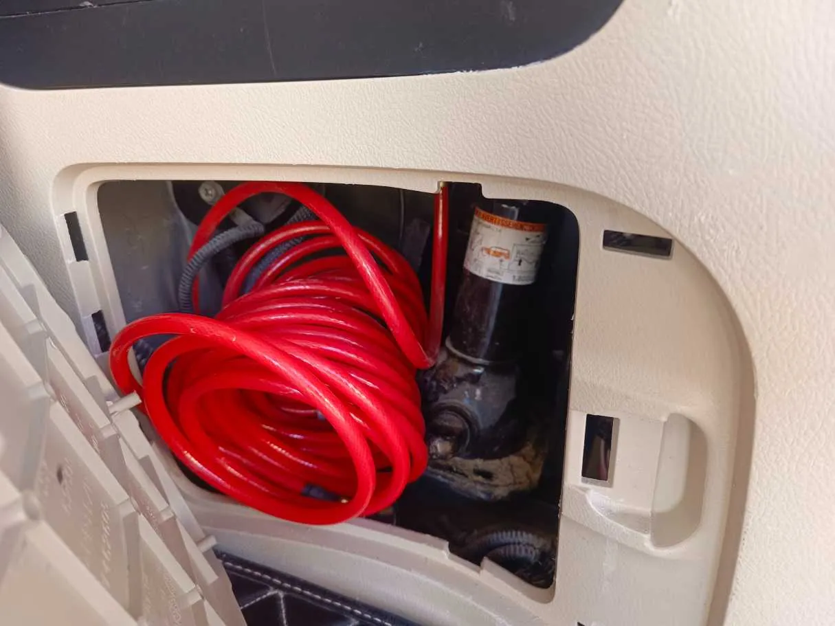 Car image 31