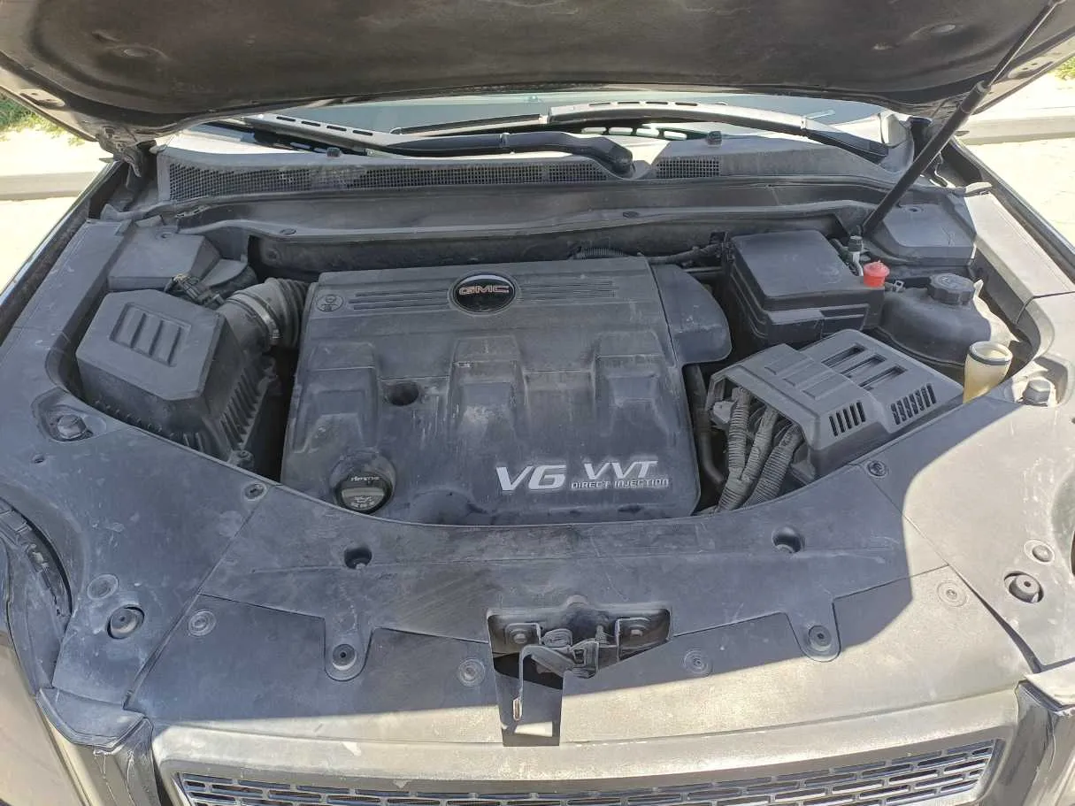 Car image 24