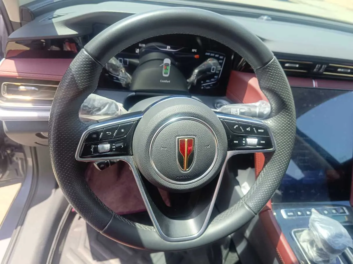 Car image 25