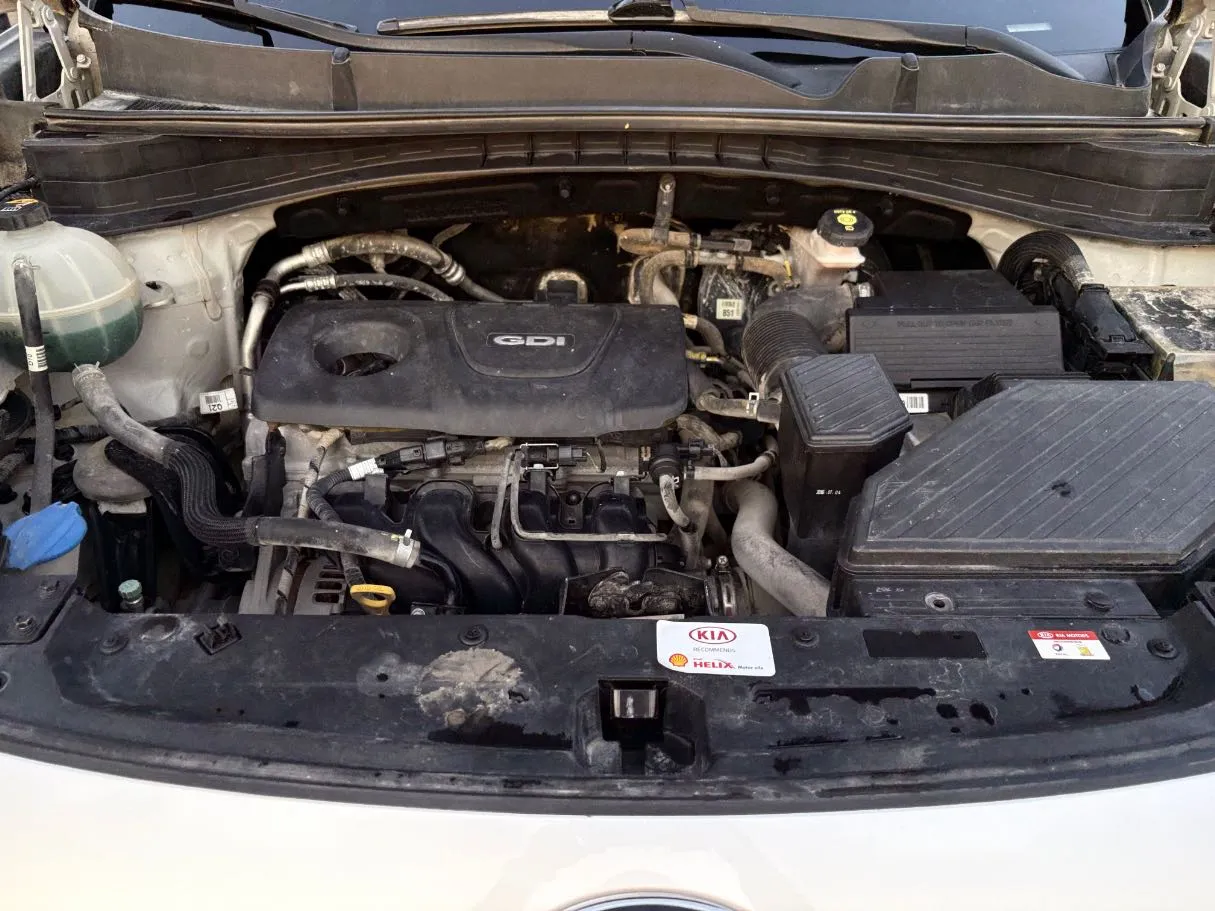 Car image 32