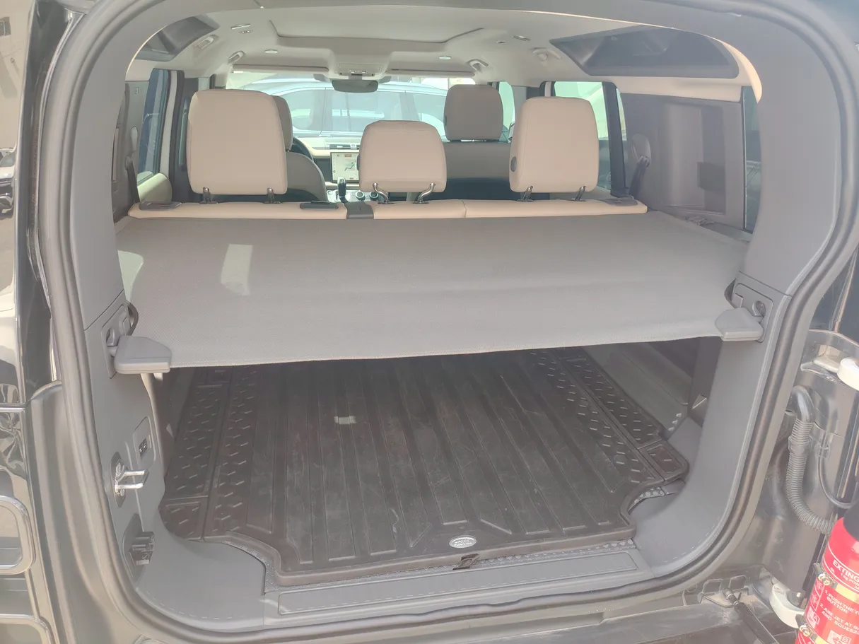Car image 31