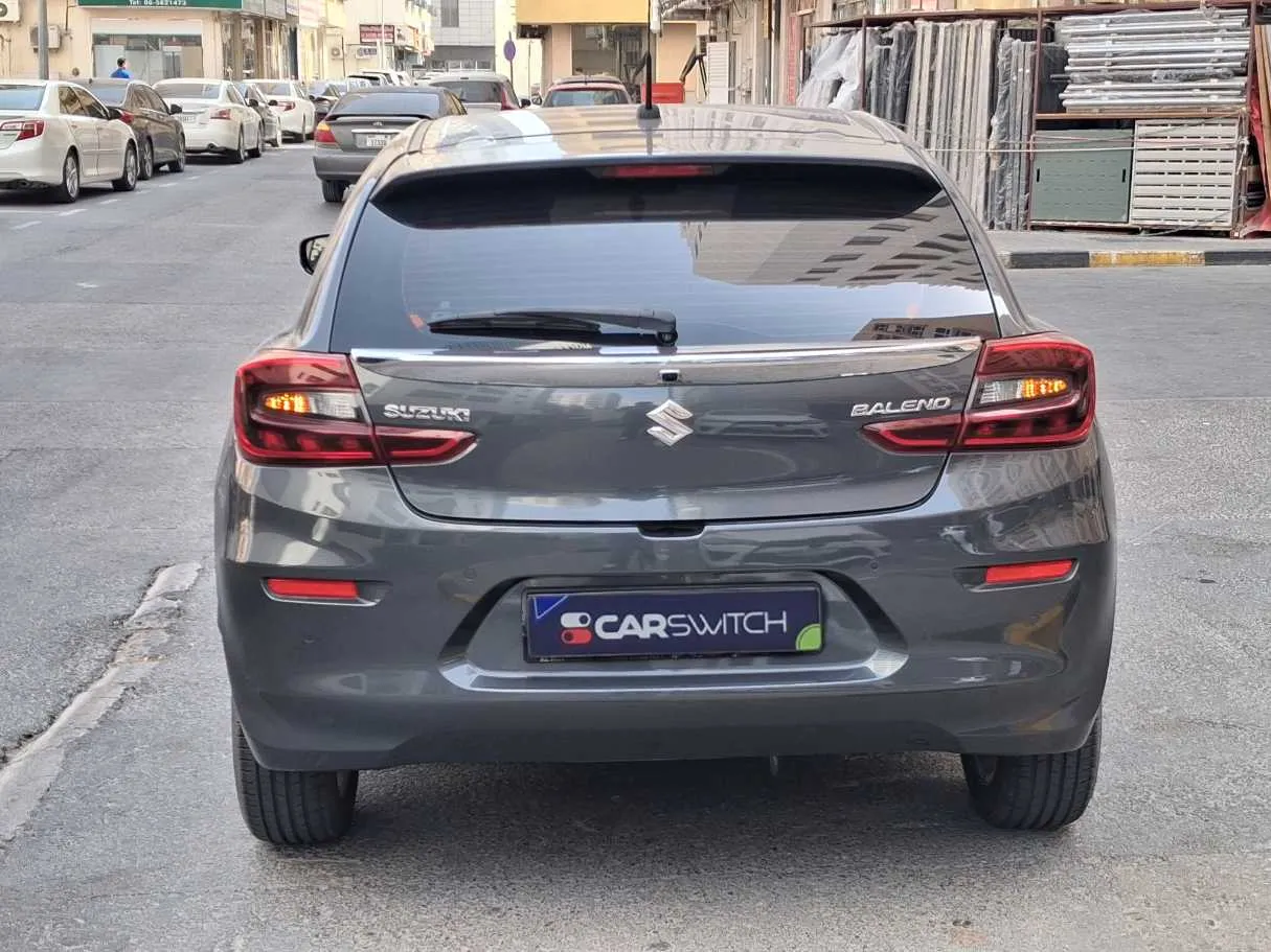 Car image 6