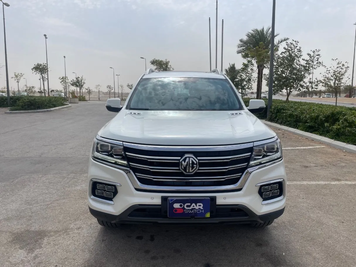 Car image 2