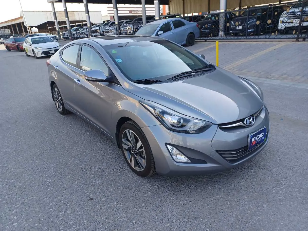 Car image 3