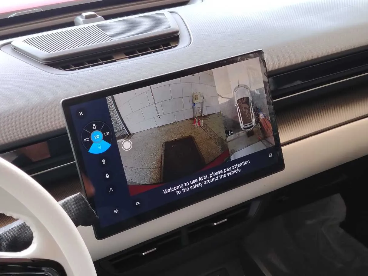 Car image 21