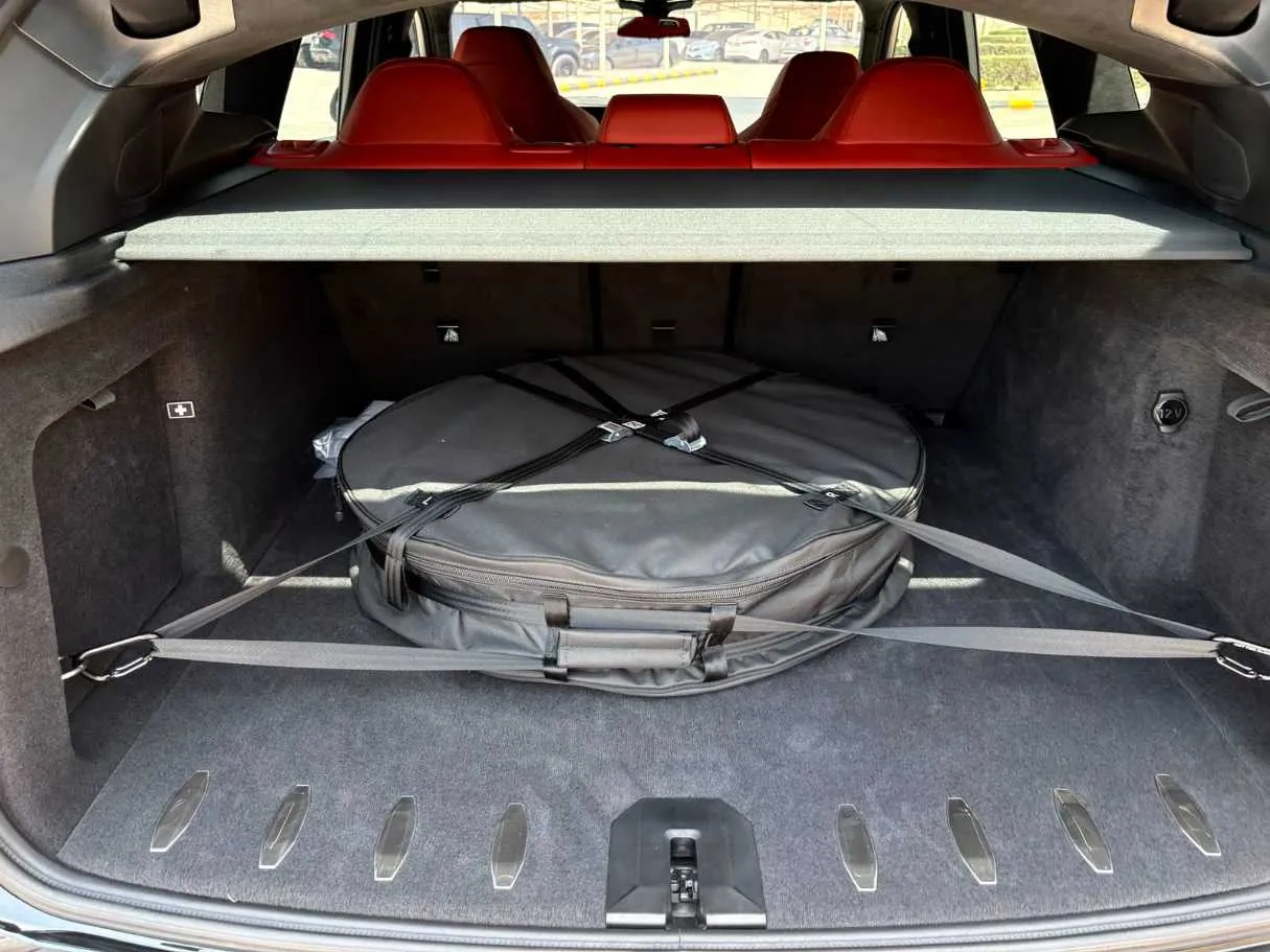 Car image 37