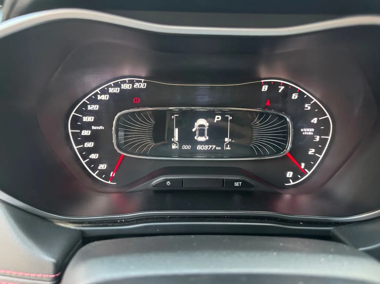 Car image 20