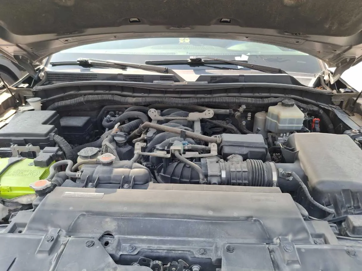 Car image 20