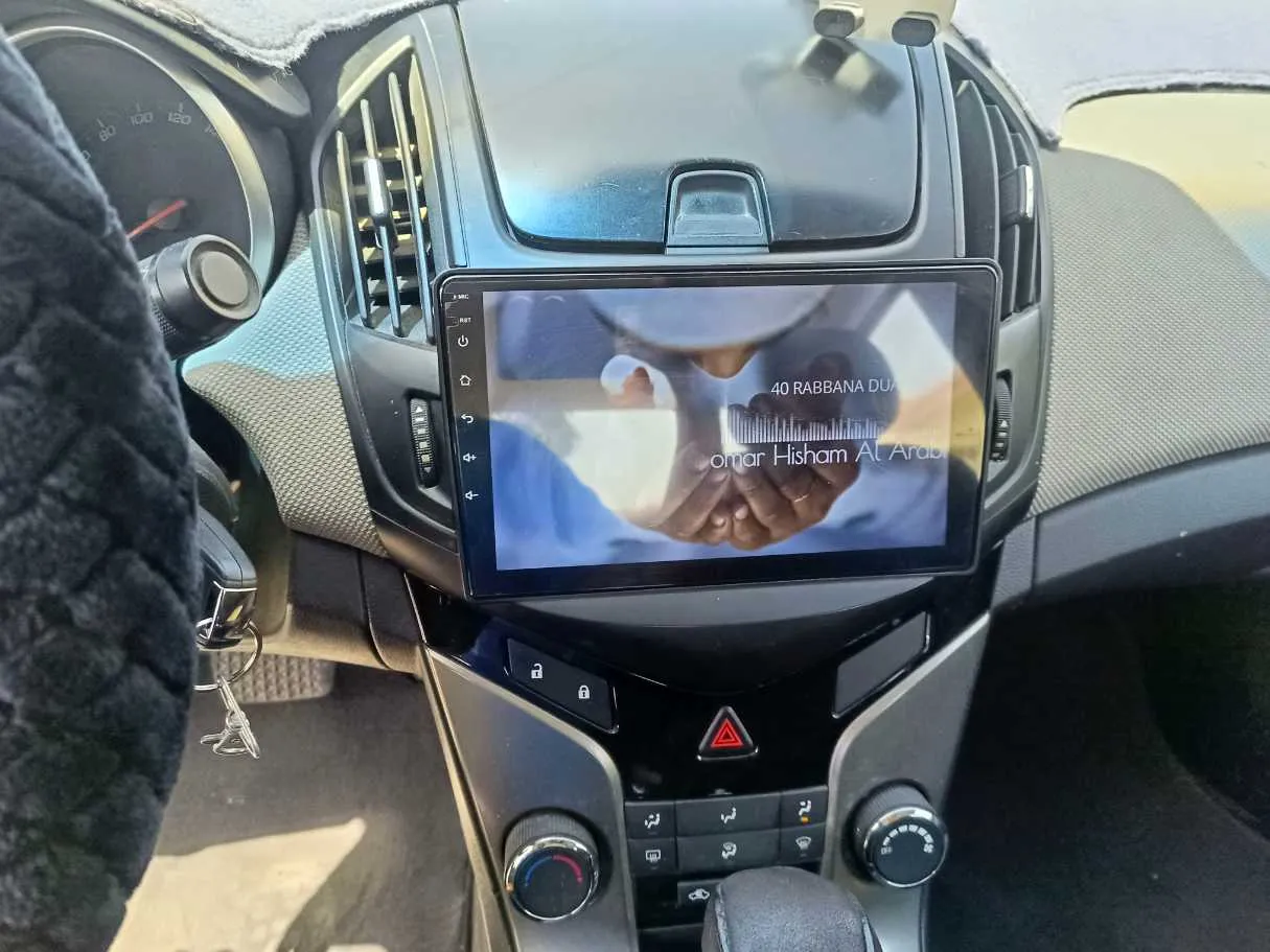 Car image 21