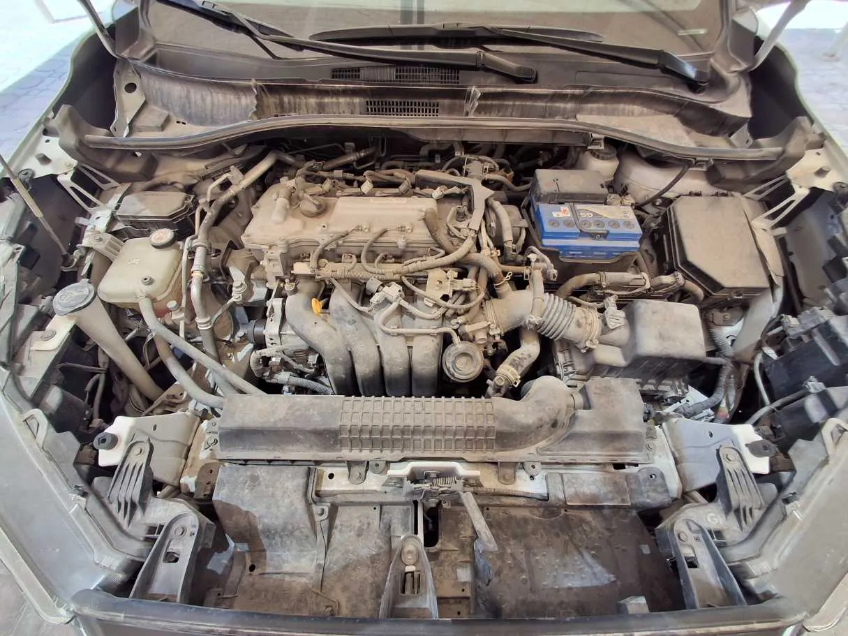Car image 21