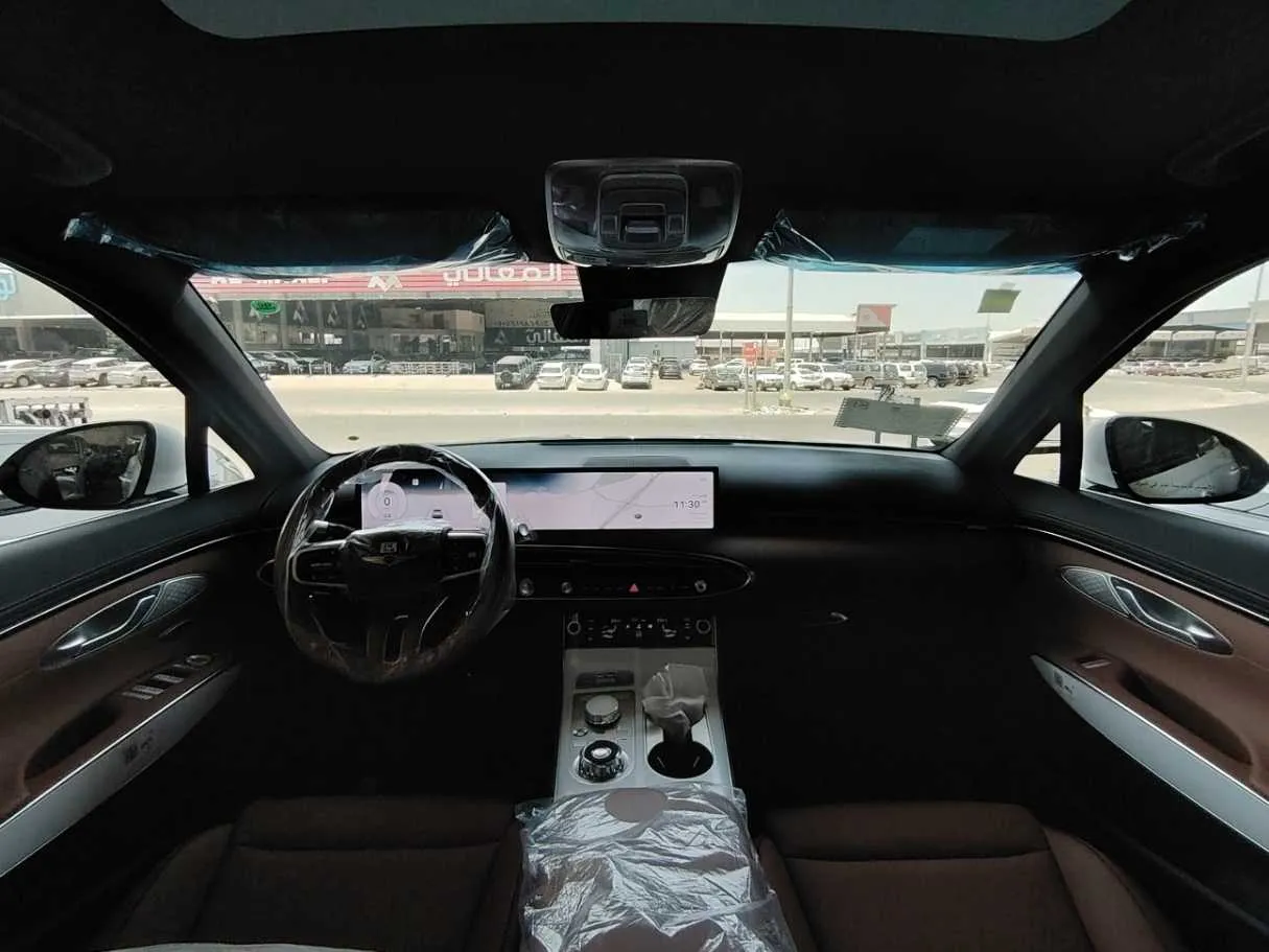 Car image 23