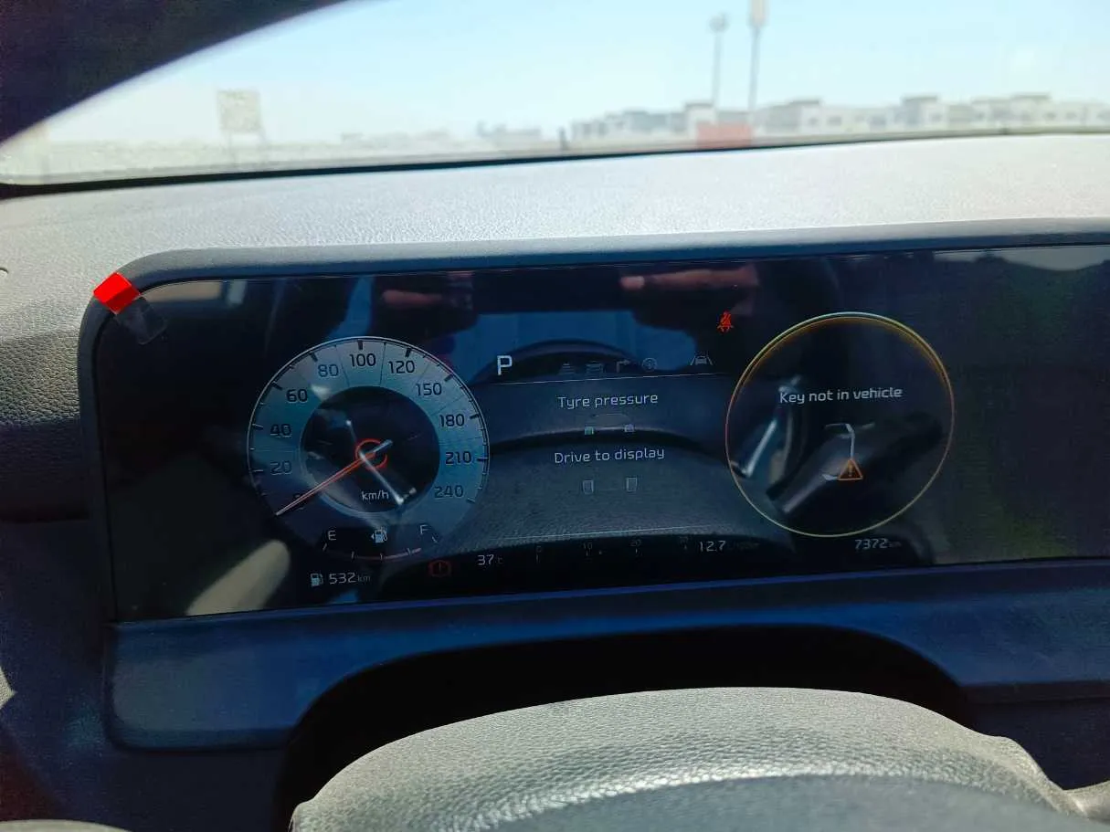 Car image 27
