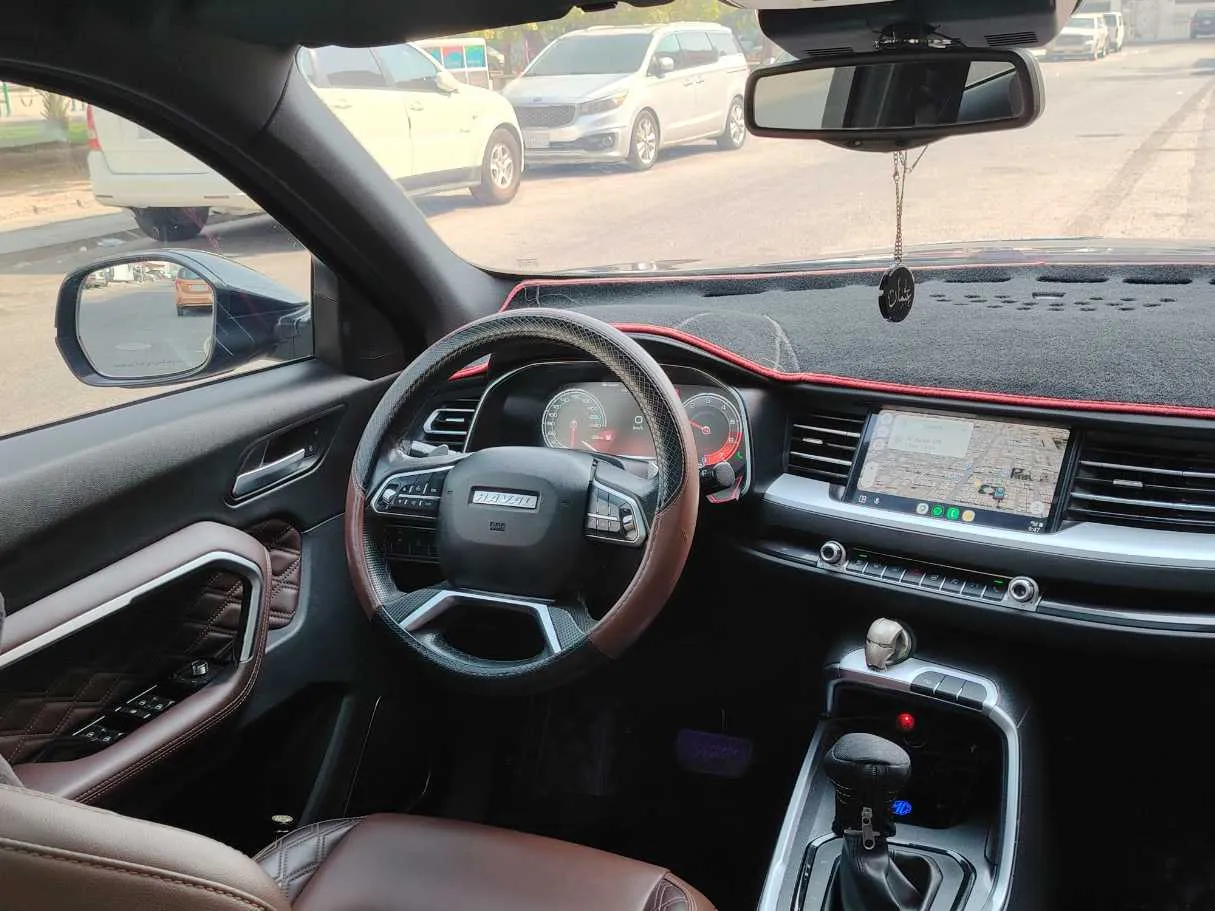 Car image 21