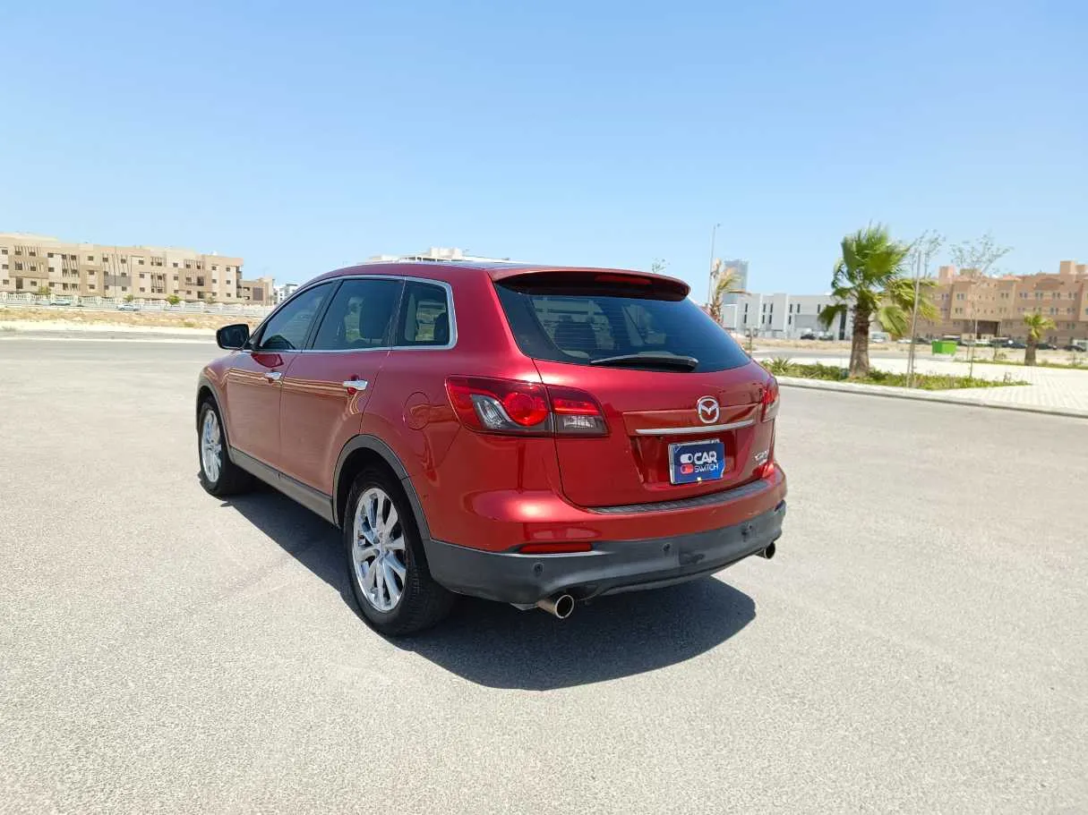 Car image 7