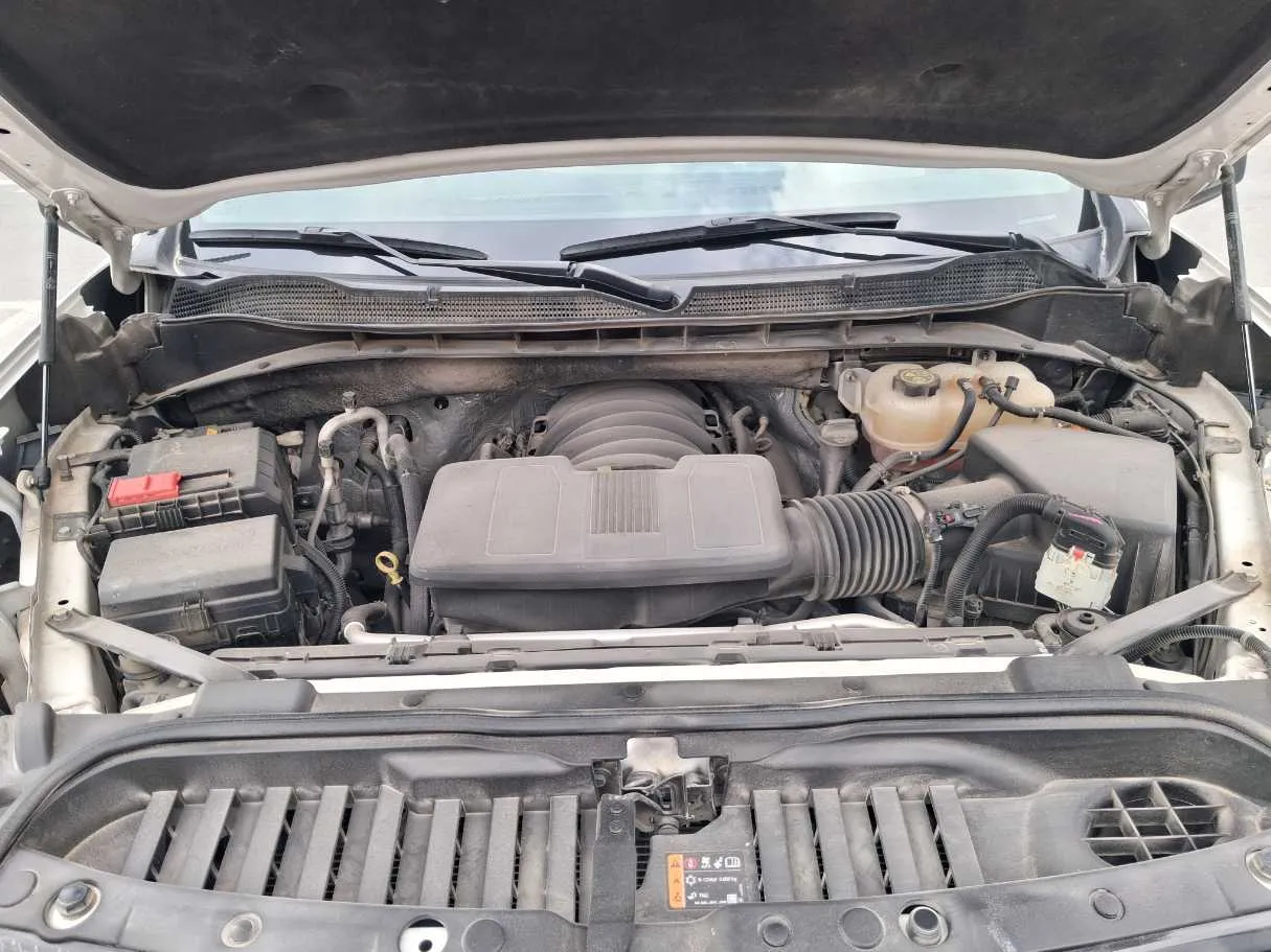Car image 22