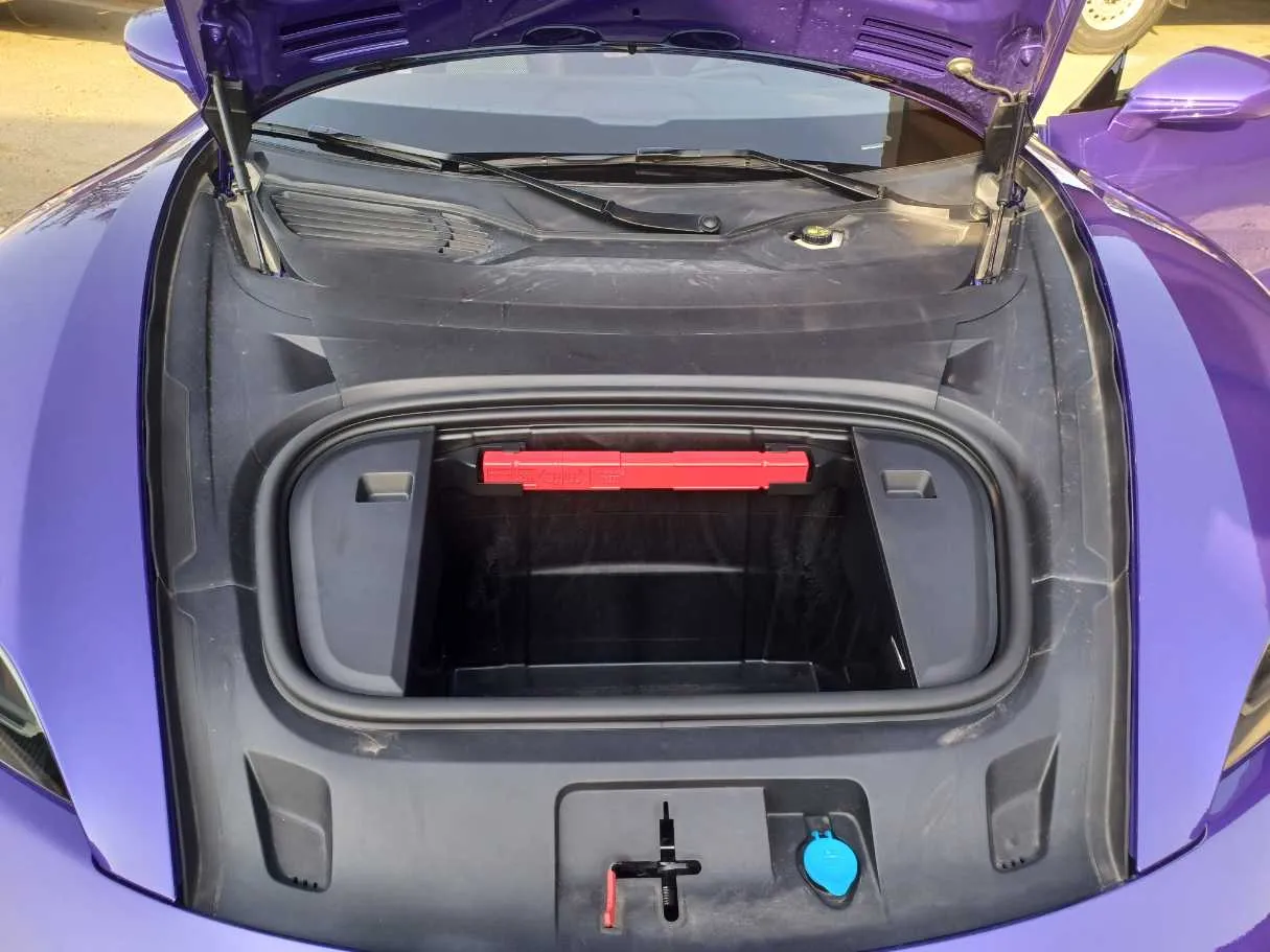 Car image 22
