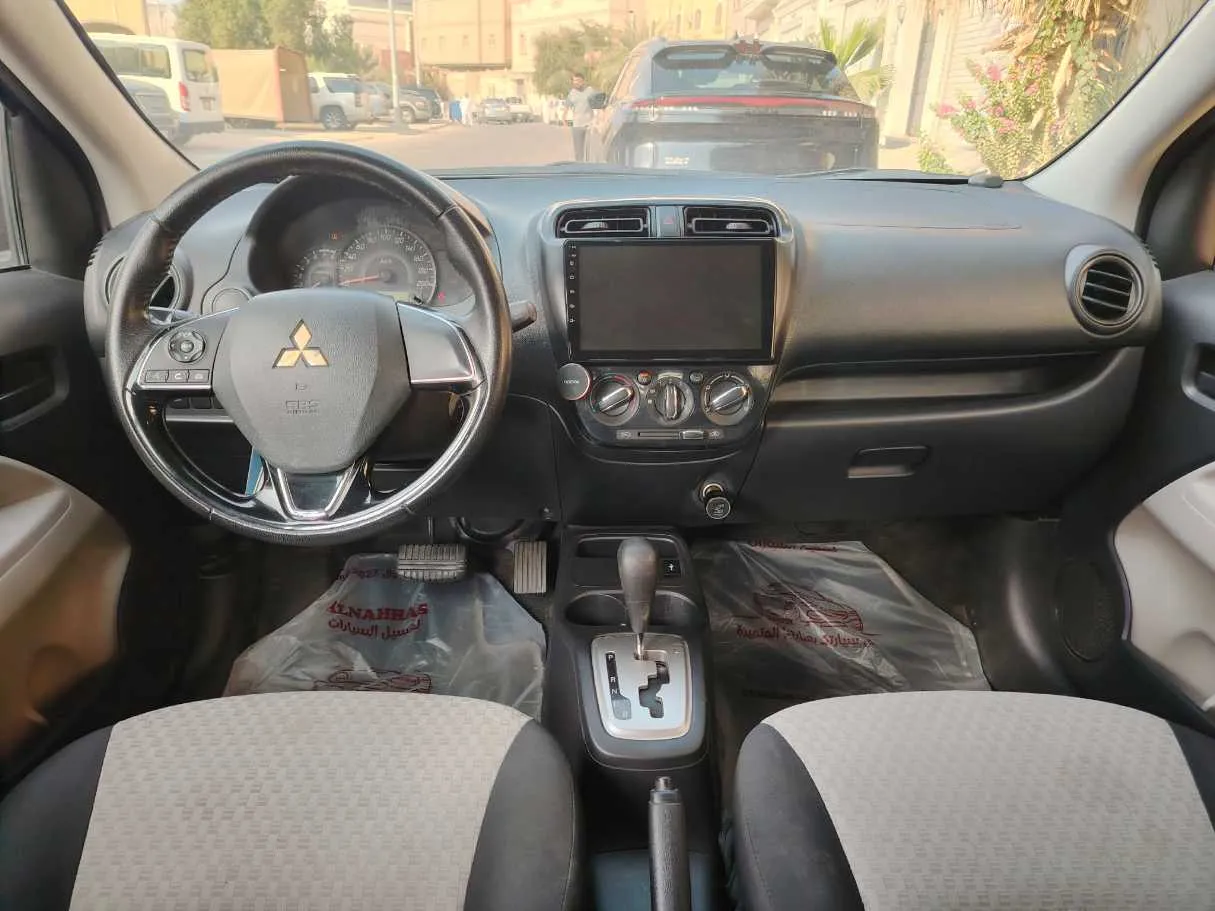 Car image 21