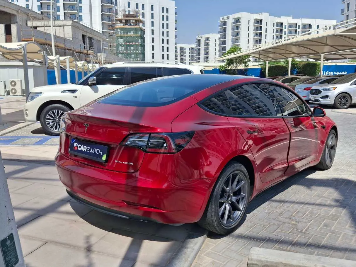 Car image 5